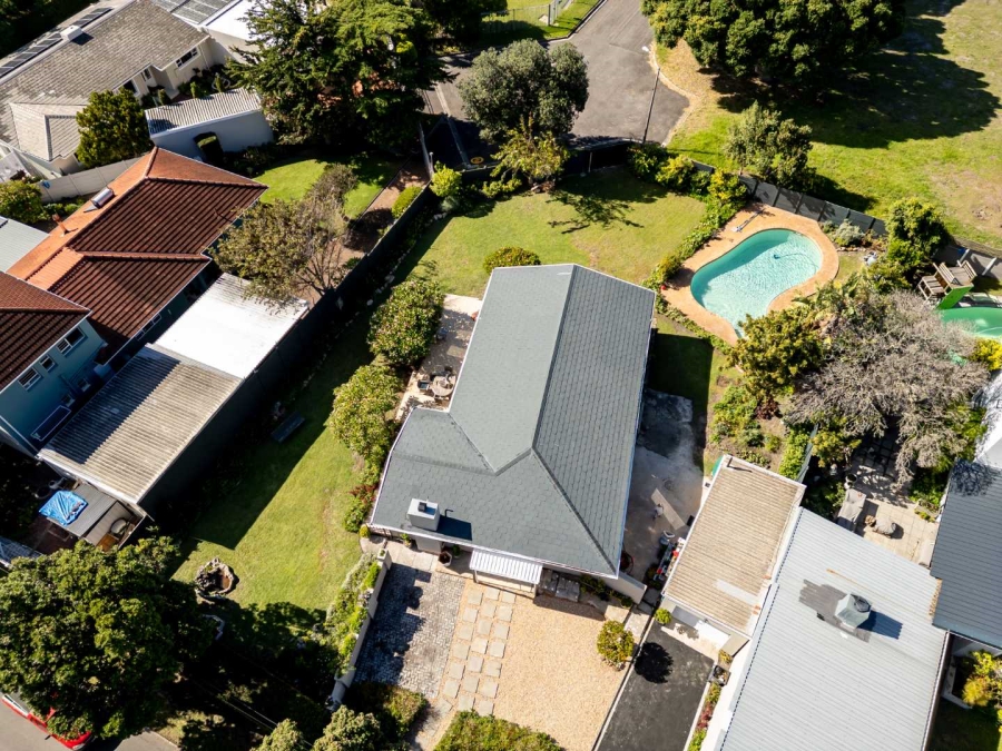 4 Bedroom Property for Sale in Kirstenhof Western Cape